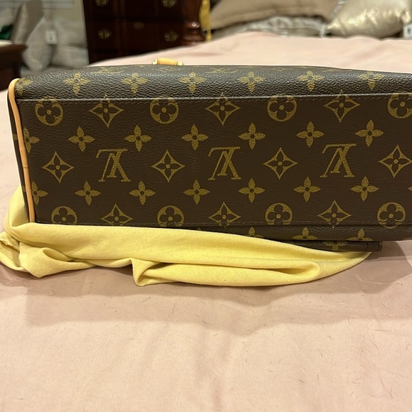 Small Manhattan Genuine LV. Used once. Handles still so new. - Picture 5 of 9